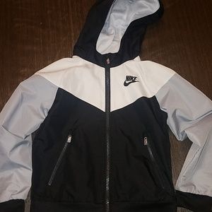 Boys nike windbreaker